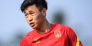 【龙八国际】鲁媒预测国足东亚杯主力：朱辰杰、戴伟浚挑重担，刘祝润冲锋