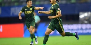 【龙八国际】北青：右肩伤势已困扰张玉宁许久，他的受伤对国安进攻影响巨大