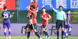 【龙八国际】记者：成都蓉城确实要引进一名巴西年轻前锋，乔纳森大概率离队