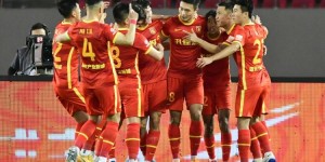 【龙八国际】人员流失伤病侵袭遭遇扣分..愿星星之火存于每一个河北足球人心中