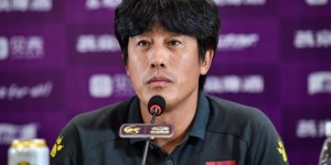 【龙八国际】徐正源谈中国球员的习惯：强调一定要吃早饭，不要卧草拖时间