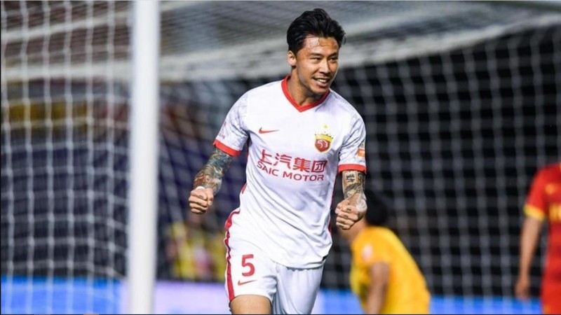 中超-奥斯卡复出恩迪亚耶空门不进 上海海港2-1河北队