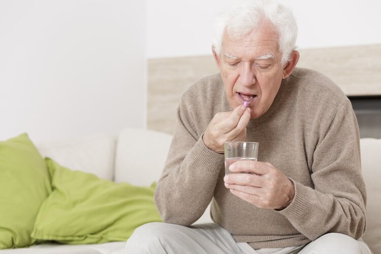 中国脑梗越来越多，都是缺少叶酸惹的祸？提醒：这3种食物要少吃
