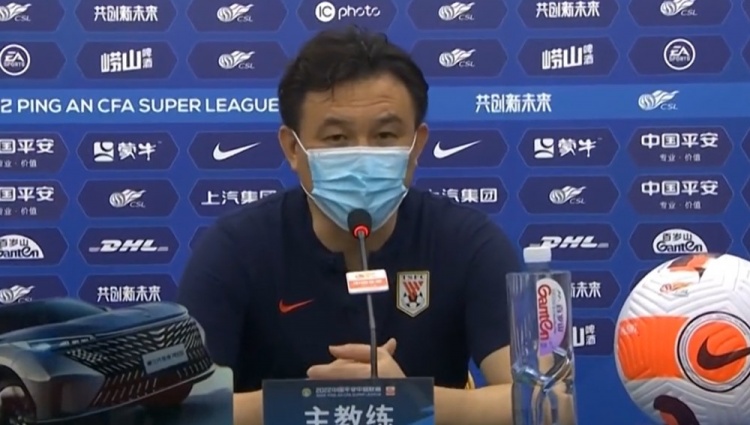 郝伟:费莱尼今天上场非常冒险,贾德松可能月底才能复出