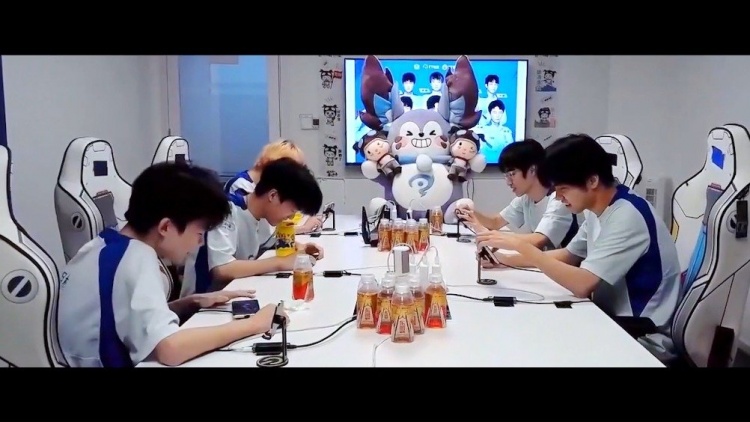 《绝对王者》之广州TTG:五个人重新在一起的意义就是要改变