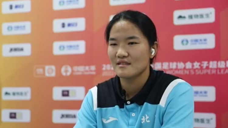 女足00后国门潘红艳:美国拉练节奏快 希望能竞争女足第二门将