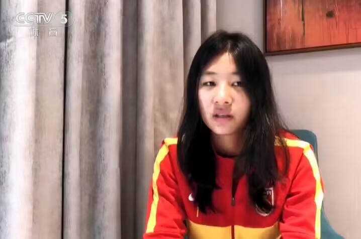 U17女足门将刘晨:给自己打及格分,紧张的时候会摸胸口红旗