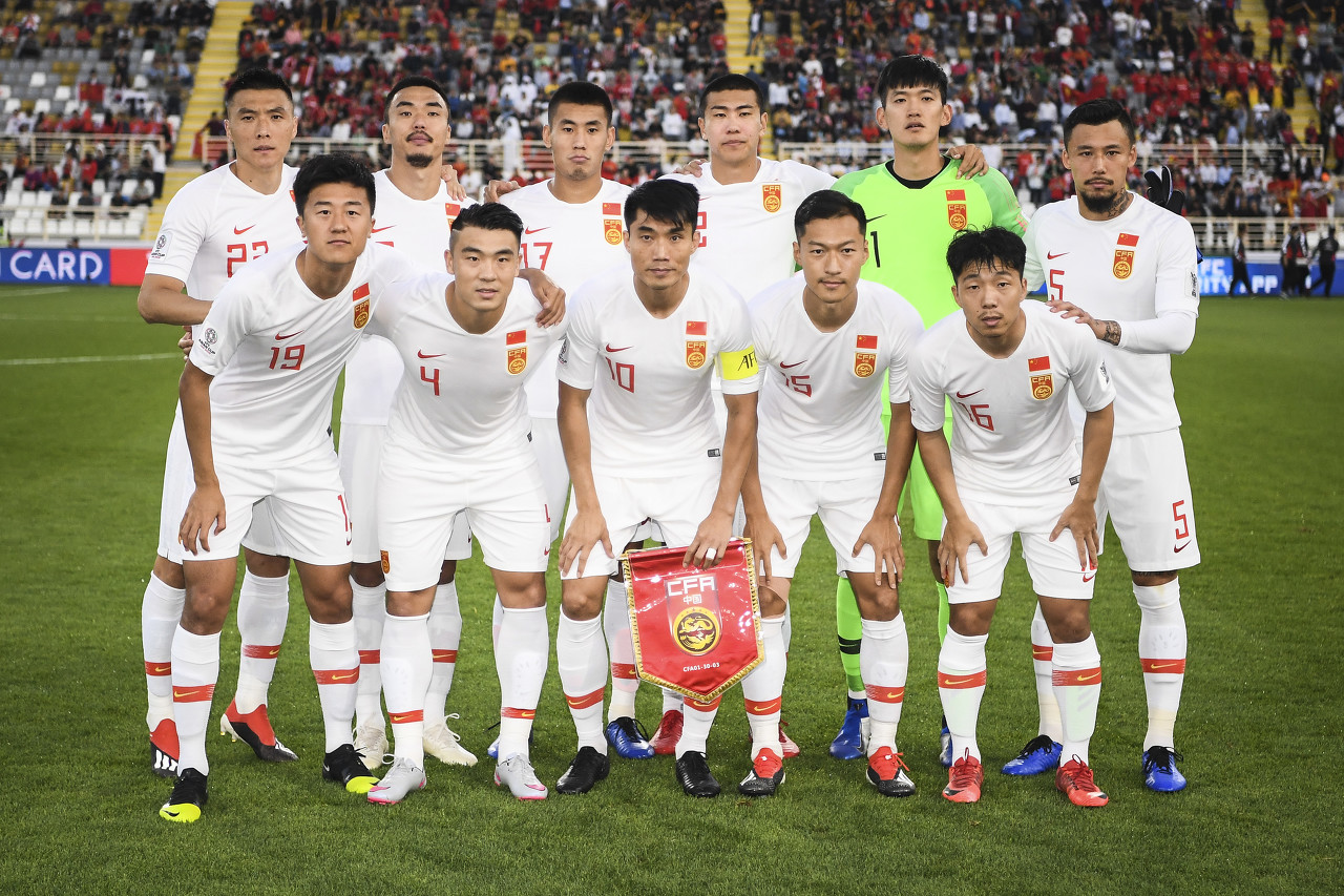 国足12次参加亚洲杯战绩:曾两次获得亚军,近两届赛事均打入8强