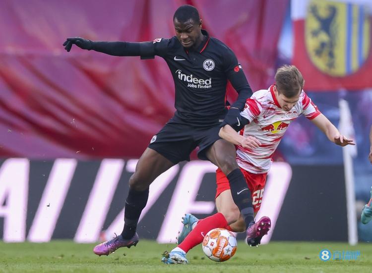 意媒:罗马有意免签恩迪卡,面临阿森纳竞争