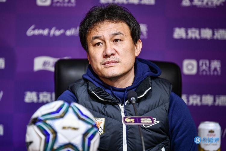 郝伟:队员的坚持获得了胜利 吴兴涵复出进球对得起一年的付出