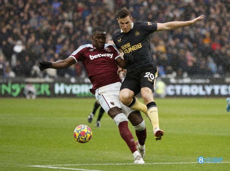 泰晤士:诺丁汉森林仍在引援,有望租借纽卡前锋克里斯-伍德