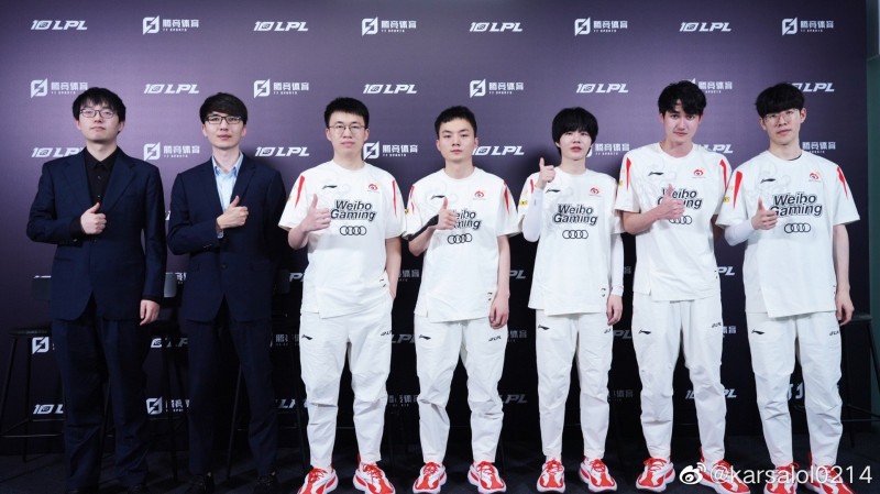 击败JDG后 WBG.Karsa更博：继续加油！