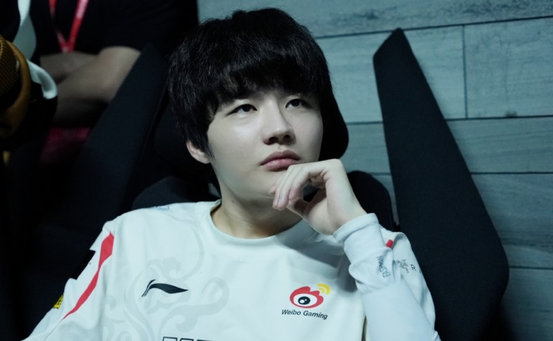 Crisp:我投了Clearlove、Uzi、Meiko、Ming、Doinb还有个Gogoing