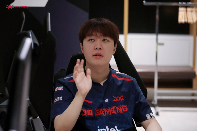 LPL选手合同情况打野篇:Tian、Kanavi到期 Xiaohao能否寻到好队