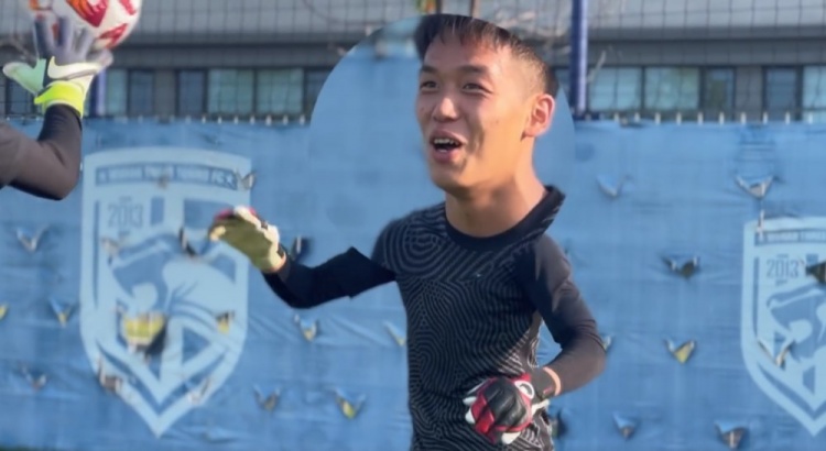 是什么训练让小黄同学颤颤微微？你也快来试试吧！