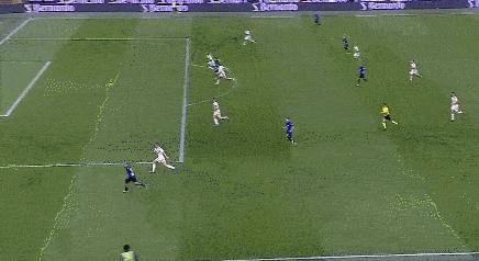 国米1-0绝杀重返意甲榜首，小图拉姆一剑封喉