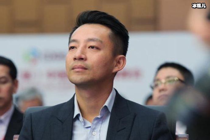汪小菲社交平台发照片,大S容颜不老明星夫妻也恩爱!