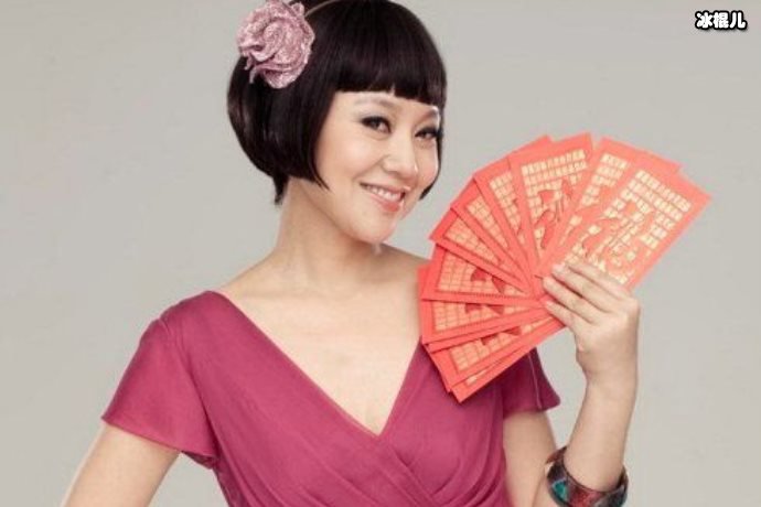 闫妮女儿演技被嘲,赵薇辣评全场最差影后之女颜面何存?