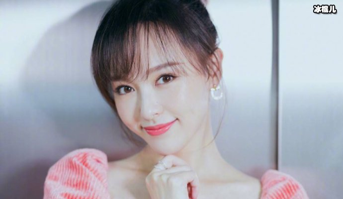 同样是演傻白甜的专业户，唐嫣总是因角色被骂而她们却成为标杆