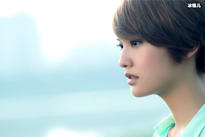 杨丞琳晒出自己的新造型,发色太青春少女感十足
