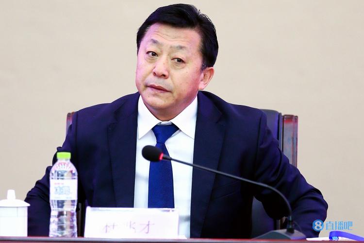 陈华:在被通报的官员中,涉及杜书记的有关描述,应该是最重的