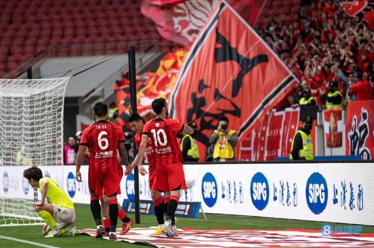 东体:海港vs泰山门票开售三分钟内售罄,现场人数可能突破2万