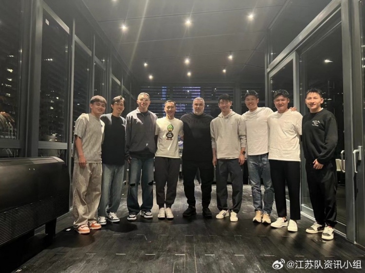 媒体人:奥拉罗尤了解中国足球也有成绩,比扬科维奇更适合国足