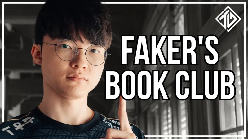 Faker:平均每月看一本书 赛季中看不了很多书 休赛期会多看书