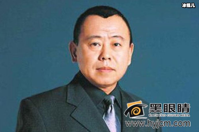 潘长江一进门被外孙全身消毒，让人看的想笑