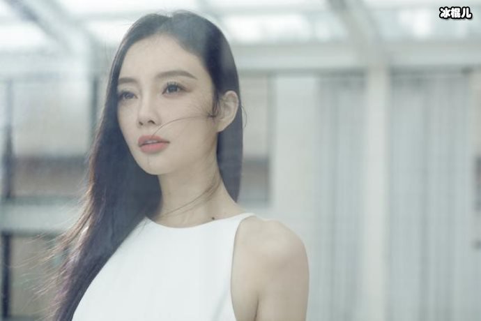 李小璐懒理负面评论,开淘宝店分享私服穿搭转型成为时尚网红