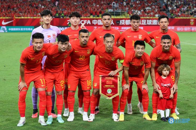 北青:国足客战泰国最低目标拿分,教练组赛前一天确认落选球员