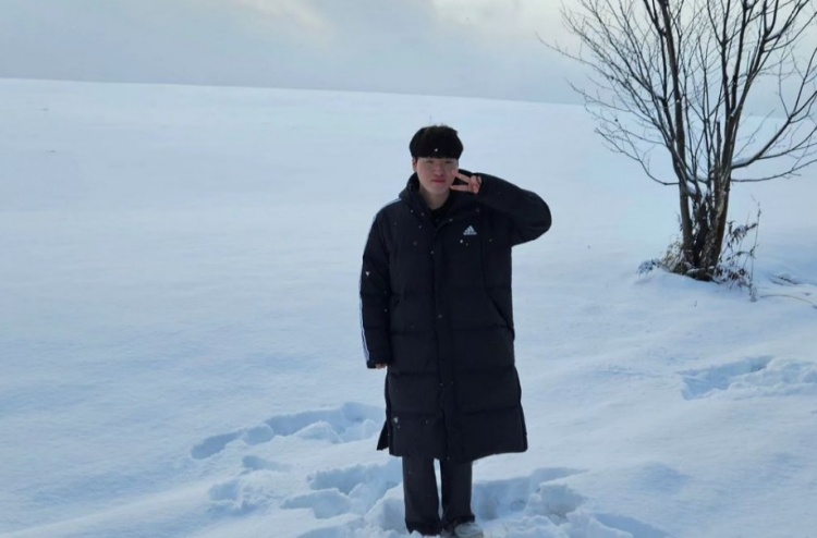 Kellin分享旅游照片 BDD要求删除自拍 Deft回复为何不带我!