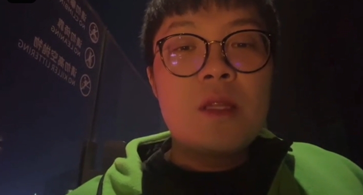 涵艺:WE没钱出Shanji的转会费太贵了;Daeny和WBG续约了