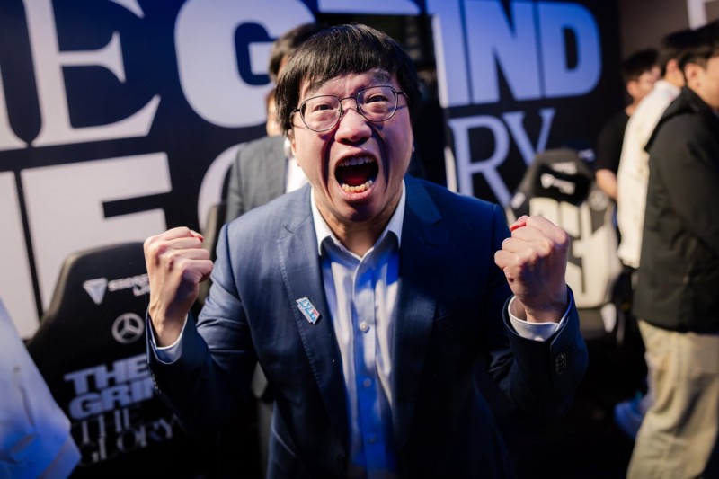 ?BLG主教练Tabe:暂未和BLG续约,从转会期开始至今都是自由人