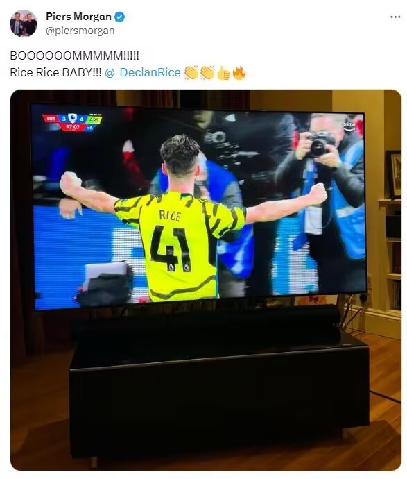 激动坏了???摩根庆祝赖斯绝杀：BOOOOMMM！！赖斯宝贝！
