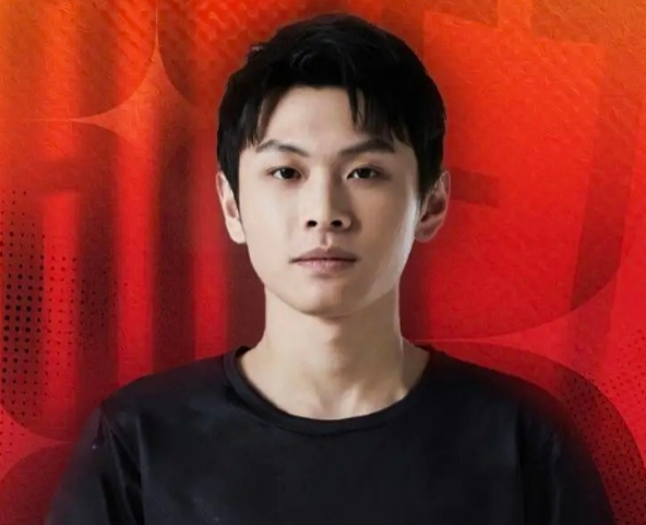 前UP、OMG上单Aliez发布长文:这些年遗憾满满却也并不是颗粒无收