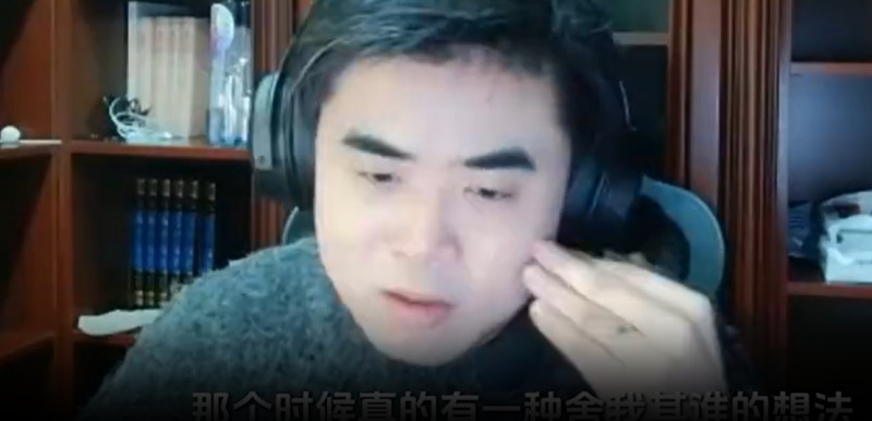 朱开谈赛季中离开EDG:两边都工作是不负责的 所以全身心投入亚运
