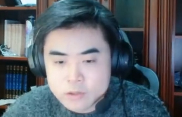 体坛周报记者:朱开被迫换人 背了绝大部分锅 口碑工作全没了