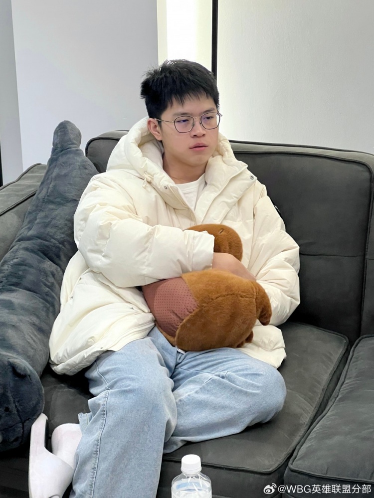 WBG分享选手近照:弟弟三人组的电台节目