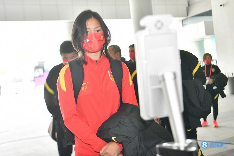 沈梦雨晒对阵美国女足进球:人生的每一刻都在闪闪发光!