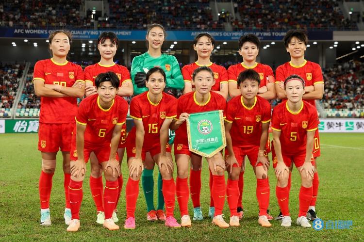 记者:女足与美国的比赛即视感像中韩之战,球员们还是要多走出去