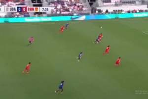 友谊赛-中国女足0-3美国女足 中国女足2射门&多次失误李梦雯逃点