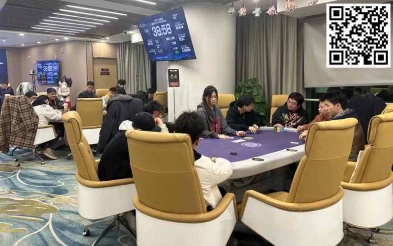 【EV扑克】EVPC迎新赛｜主赛Day1A组221人参赛开门红 陈明聪延续火热状态领衔39人晋级