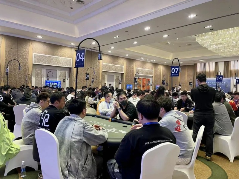 【EV扑克】中原杯开封站|主赛事685人次参赛159人晋级 沈靖 舒建国分别领跑C组/C组(快速)