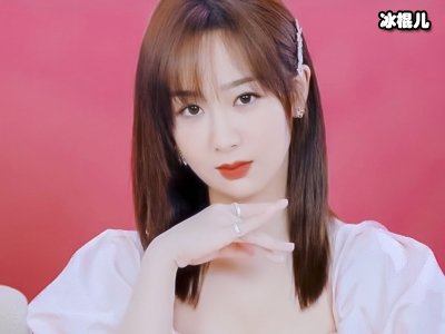 又一位素颜出镜的女星,难道是她对颜值的自信还是变邋遢了