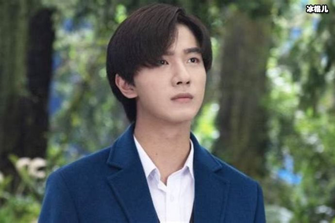 周雨桐《最酷的世界》,和李宏毅一起追梦一起奋斗