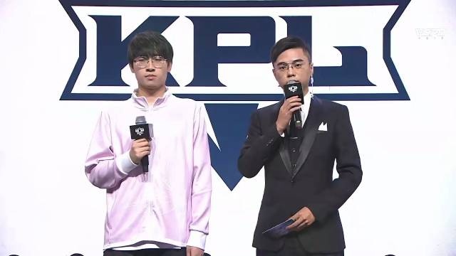 VG赛后采访 笑:从赛训回归选手是觉得自己还能打
