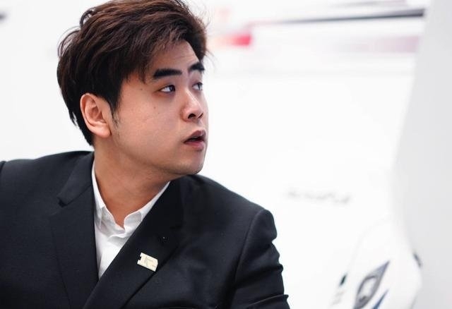 Ning:朱开估计盯着TES或李宁,不可能去BLG,没输换啥教练