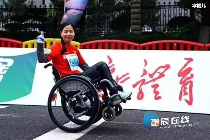 玛丽莱钻戒见证“中国好人”,肖卓收获“一生只爱一人”的爱情