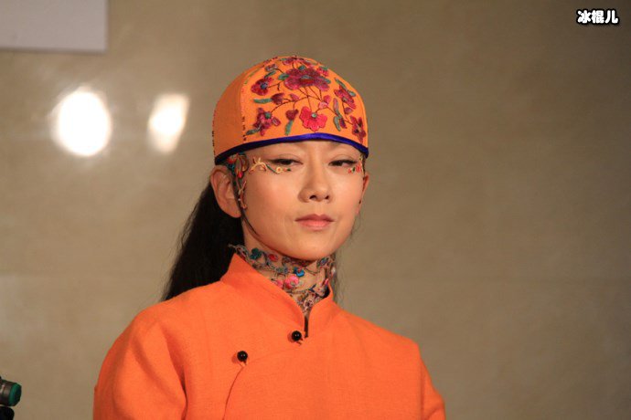 没有孩子被讽失败?杨丽萍回应争议:人终会老但精神永辉